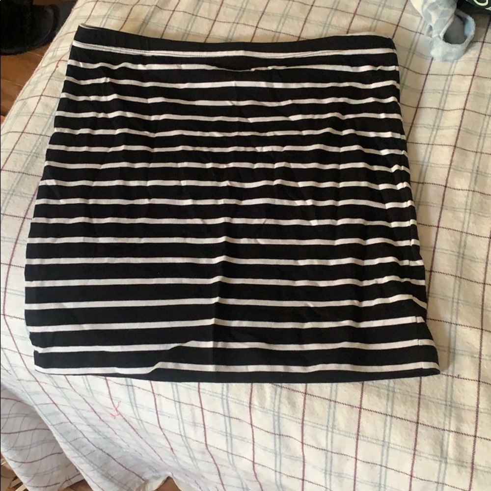 Black and white stripe skirt